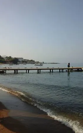 מלון Peda Blue Beach
