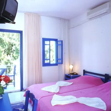 מלון Peda Blue Beach 3*
